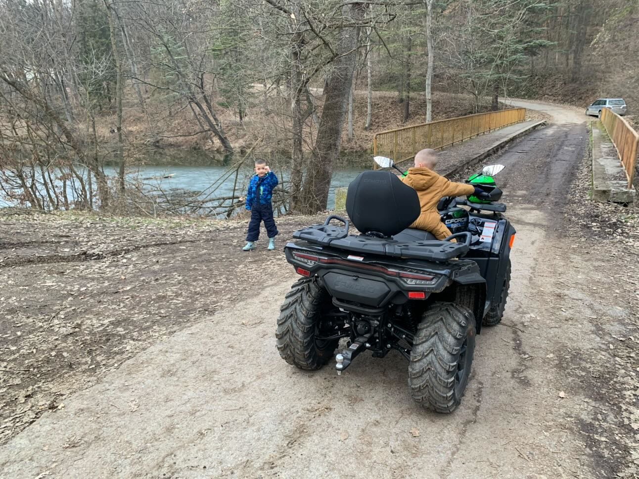 Vožnja kvadovima u prirodi